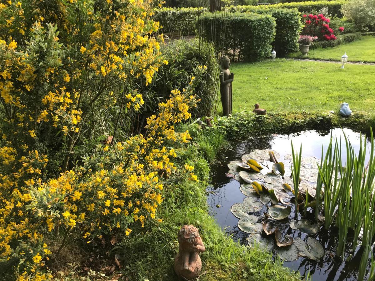 Les Chaumieres Du Pays D'Auge Bed & Breakfast Le Breuil-en-Auge Exterior foto