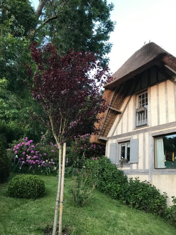Les Chaumieres Du Pays D'Auge Bed & Breakfast Le Breuil-en-Auge Exterior foto