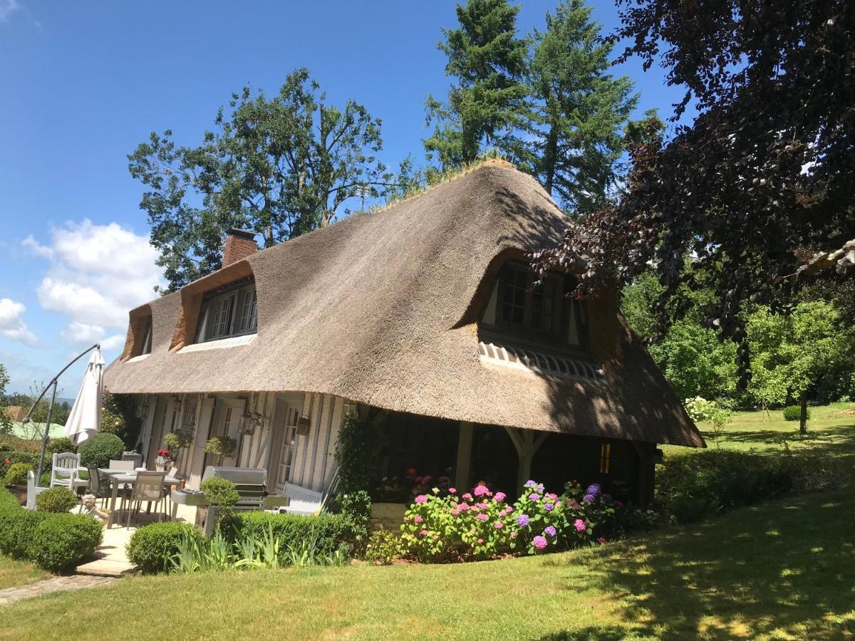 Les Chaumieres Du Pays D'Auge Bed & Breakfast Le Breuil-en-Auge Exterior foto