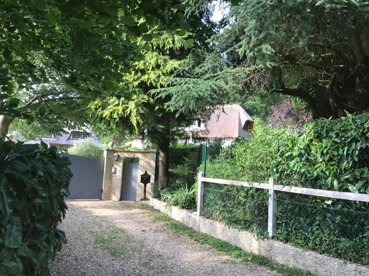 Les Chaumieres Du Pays D'Auge Bed & Breakfast Le Breuil-en-Auge Exterior foto