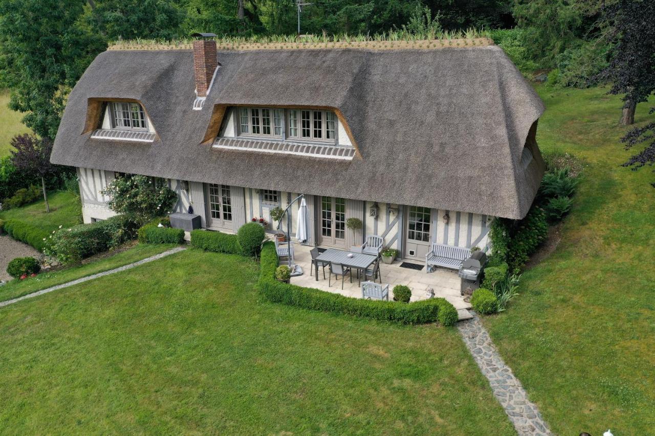 Les Chaumieres Du Pays D'Auge Bed & Breakfast Le Breuil-en-Auge Exterior foto