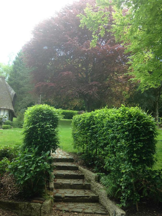 Les Chaumieres Du Pays D'Auge Bed & Breakfast Le Breuil-en-Auge Exterior foto