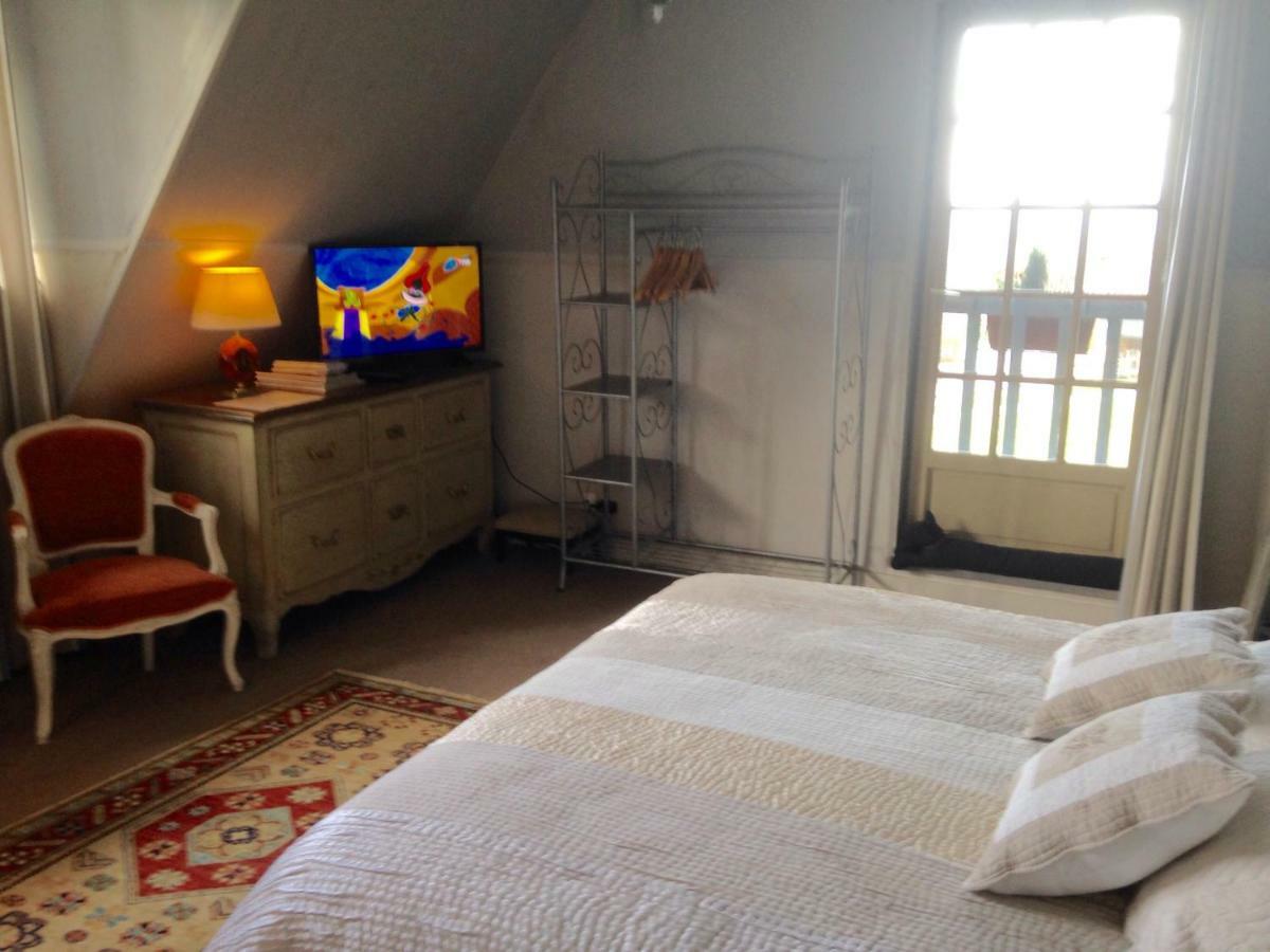 Les Chaumieres Du Pays D'Auge Bed & Breakfast Le Breuil-en-Auge Exterior foto